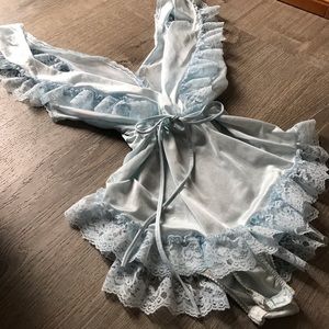 CALI USA 1960s 70s Boudoir Babydoll Sweetheart Ruffled Lace Night Bodysuit Slip